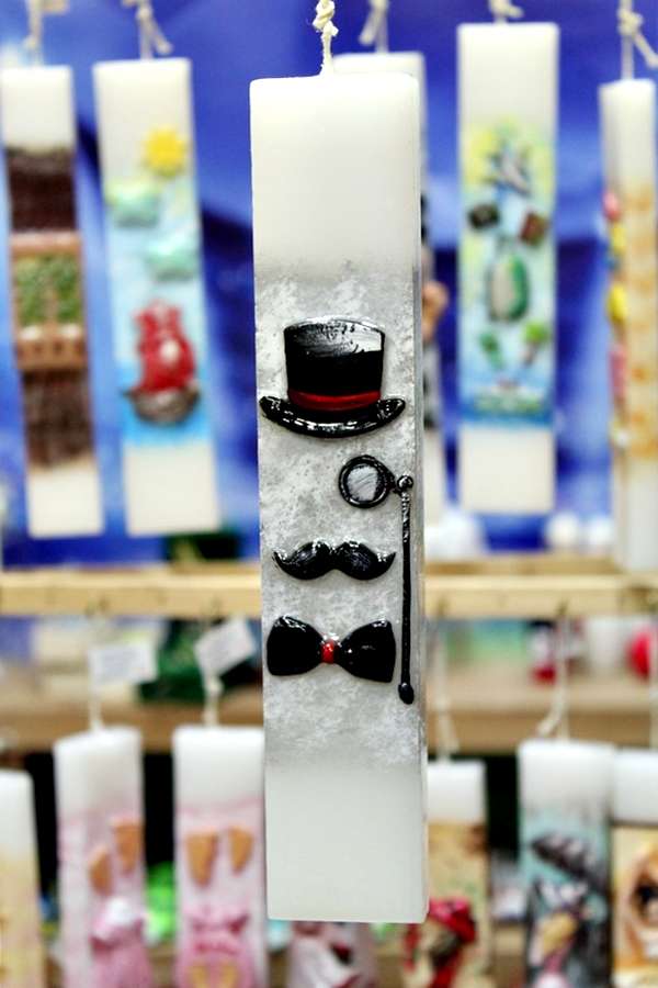 Λαμπάδα Πασχαλινή (Gerakis) Καπέλο-Παπιγιόν-Μουστάκι 25x4x2cm