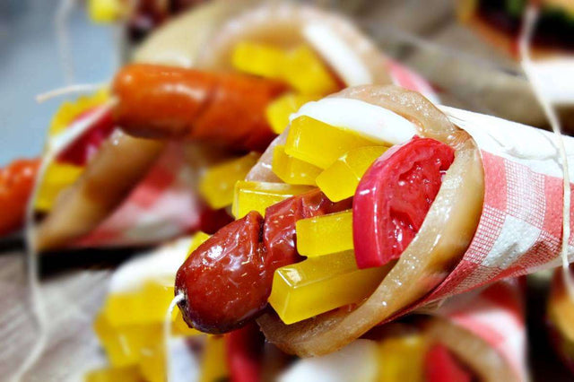 Λαμπάδα Πασχαλινή (Gerakis) Πίτα λουκάνικο 20x10cm 001829