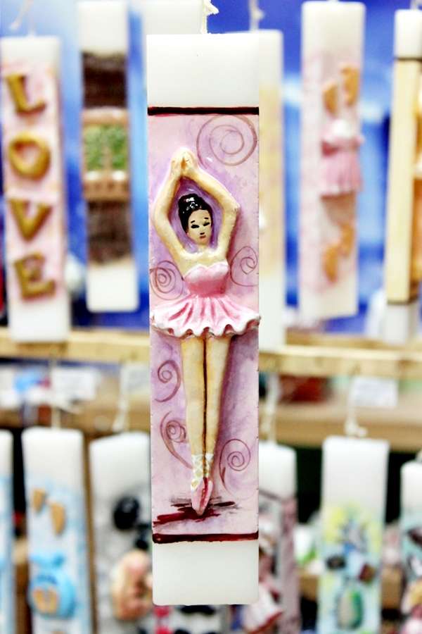 Λαμπάδα Πασχαλινή (Gerakis) Πλακέ με μπαλαρίνα ροζ Ύψος 25cm