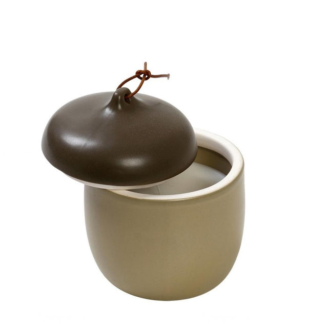 Αρωματικό Κερί Amber & Tonka 2% Κεραμ. Με Καπάκι Πράσινο 12εκ 31 Ώρες Καύσης