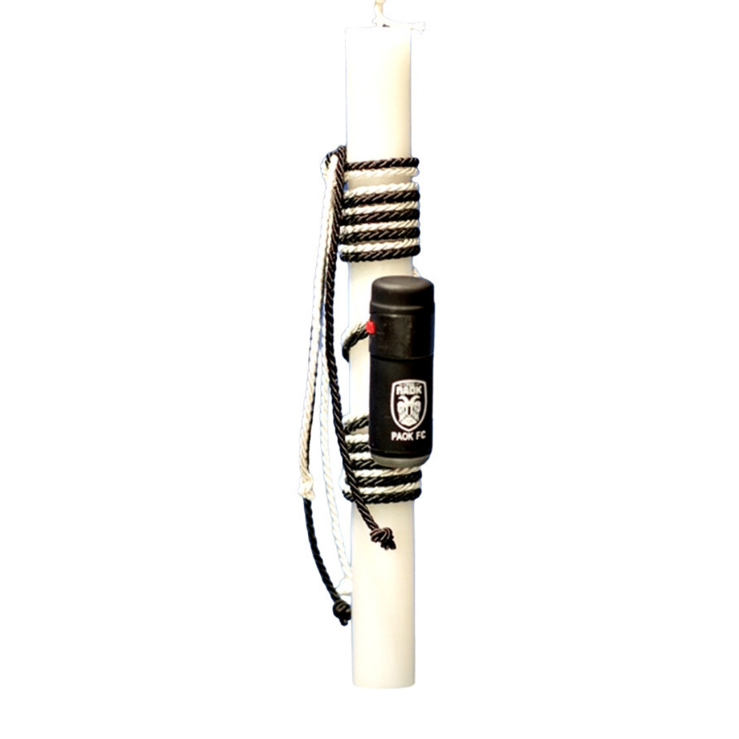 Λαμπάδα Πασχαλινή ΠΑΟΚ με αυθεντικό αντιανεμικό αναπτήρα βαρελάκι 25x25cm. 003150